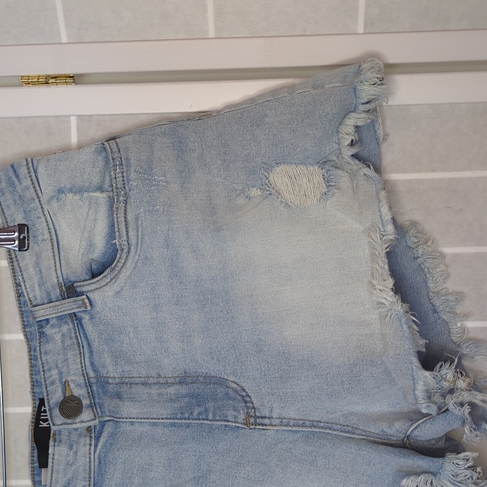 KUT From The Kloth Jane High Rise Women's Distressed Light Blue Denim Shorts - Picture 3 of 10
